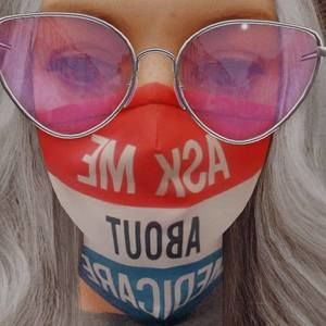 Meet your Posher, Angela